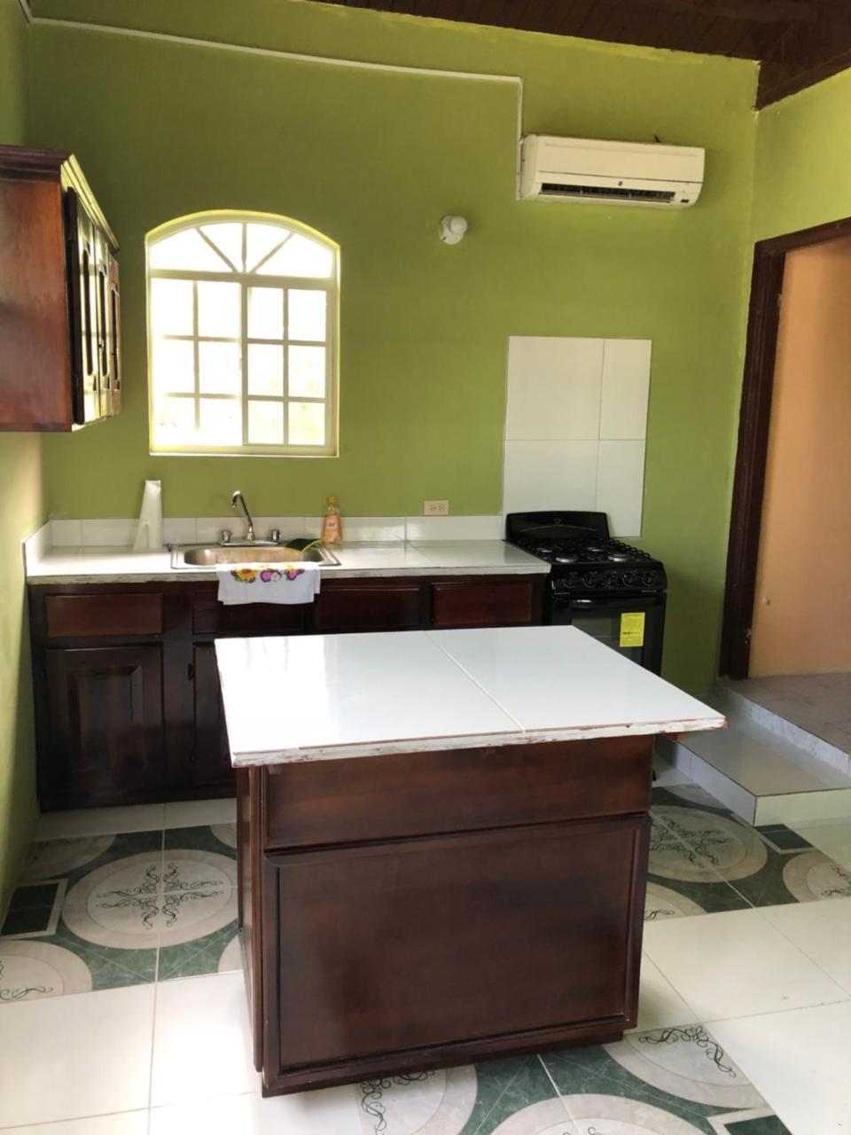 Seascape Apartments เนกริล ภายนอก รูปภาพ